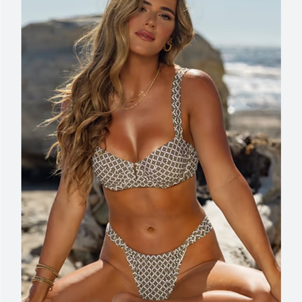 CUPHE JoJo Jagger Underwire Bikini Top & Ultra Cheeky Bottoms Set